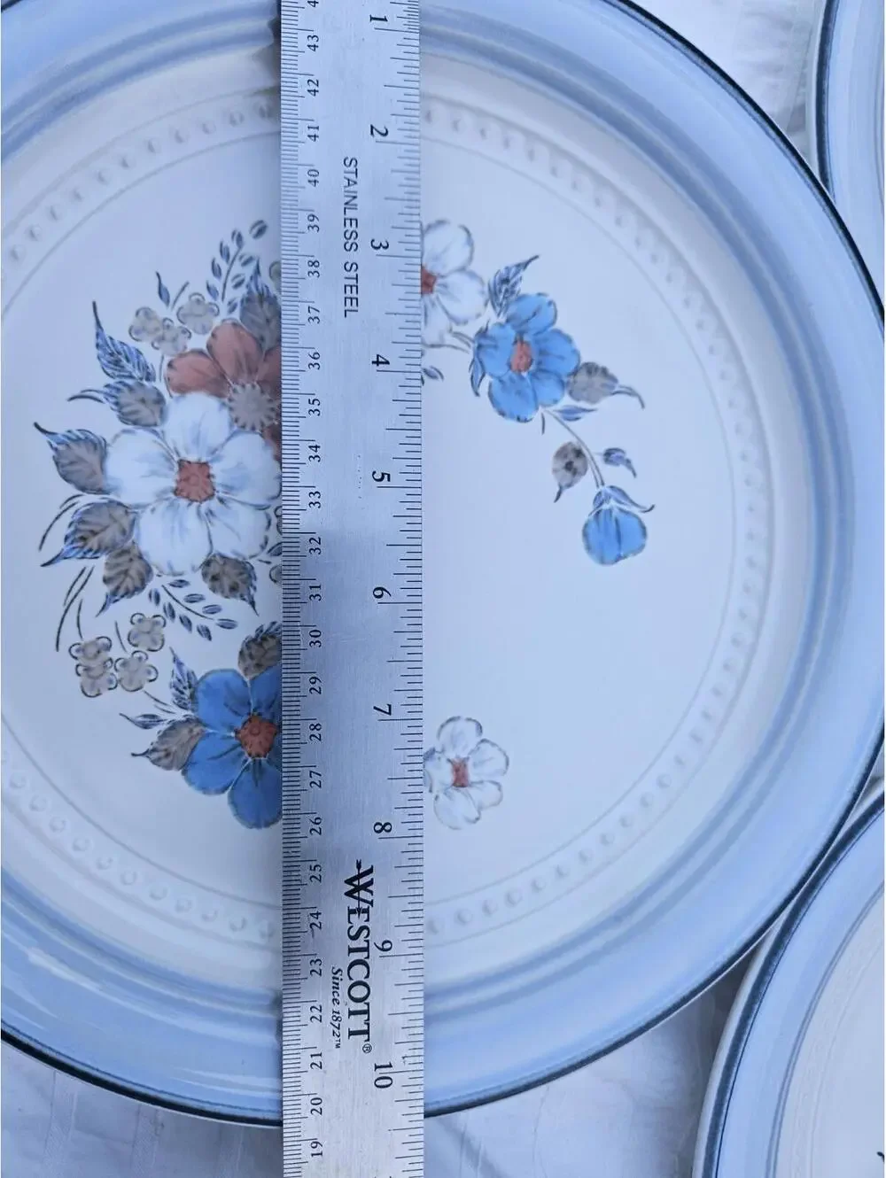Vintage Johann Haviland Blue Bouquet Dinner Plate 10.75